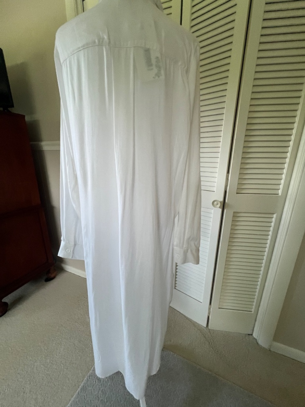 Chelsea & Violet White Long Shirt Style Coverup/Dress - Picture 7 of 15
